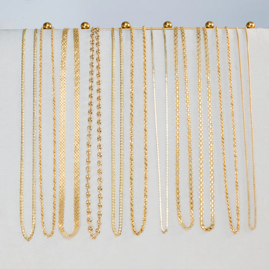 Necklaces Group 3 18 K Gold